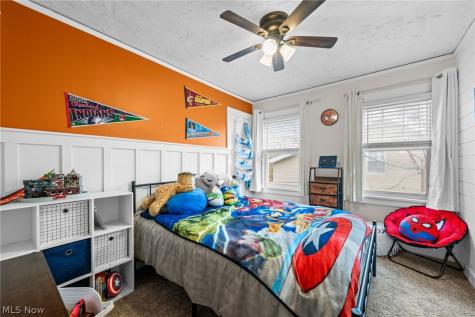 2195 Arthur Avenue Lakewood OH 44107