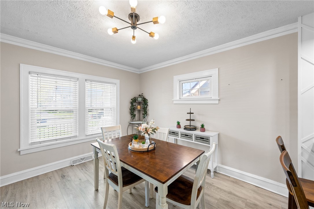2195 Arthur Avenue Lakewood OH 44107