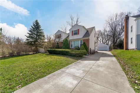 23614 Cedar Road Beachwood OH 44122