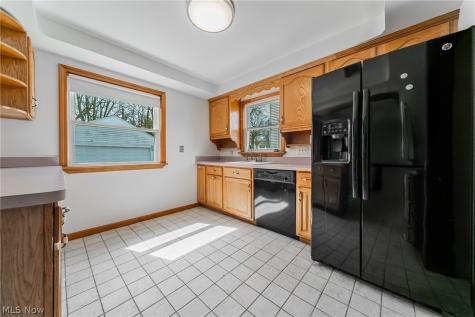 23614 Cedar Road Beachwood OH 44122
