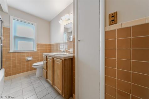 23614 Cedar Road Beachwood OH 44122