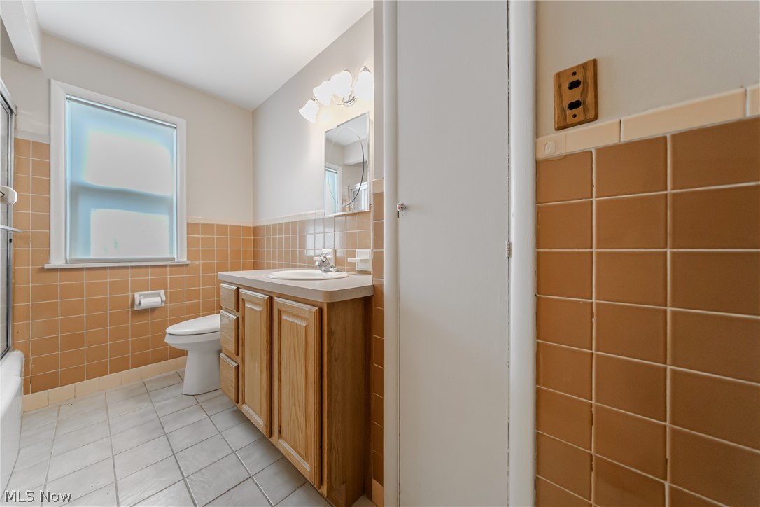 23614 Cedar Road Beachwood OH 44122