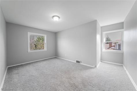 23614 Cedar Road Beachwood OH 44122