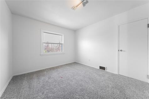 23614 Cedar Road Beachwood OH 44122