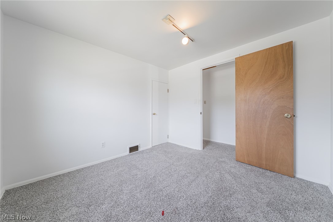 23614 Cedar Road Beachwood OH 44122