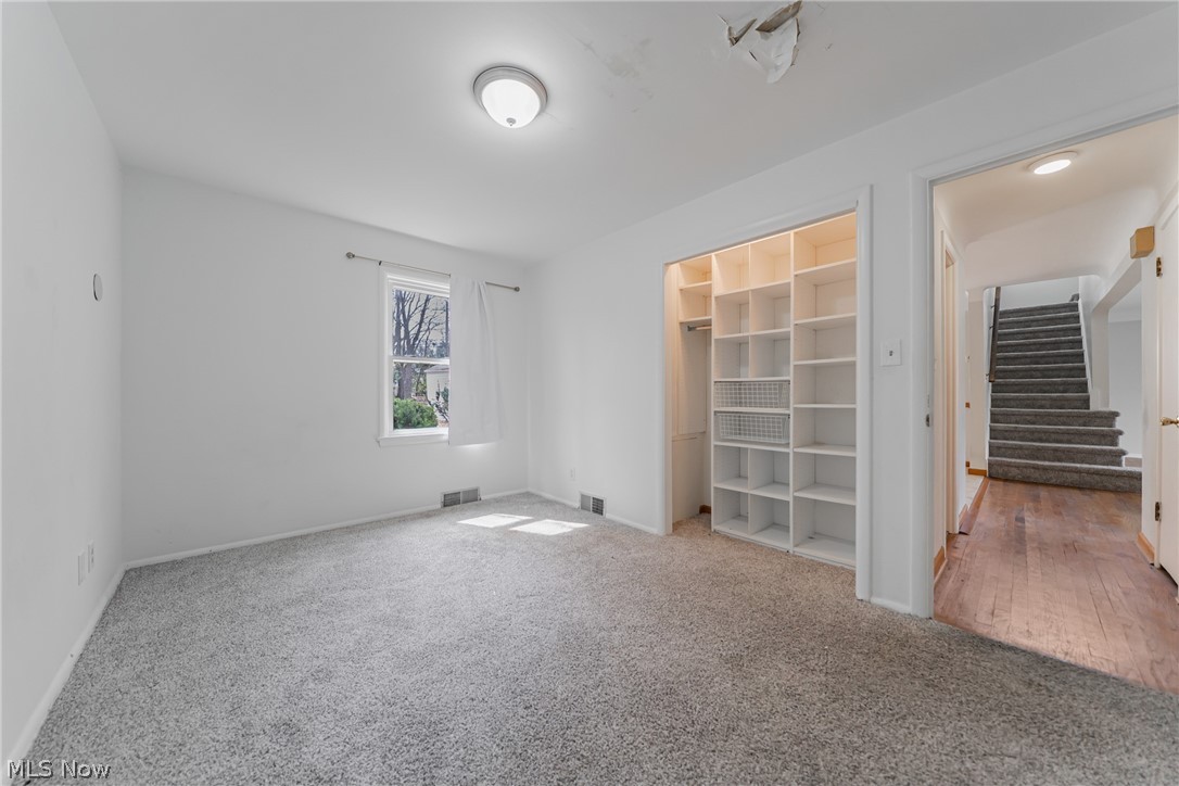 23614 Cedar Road Beachwood OH 44122