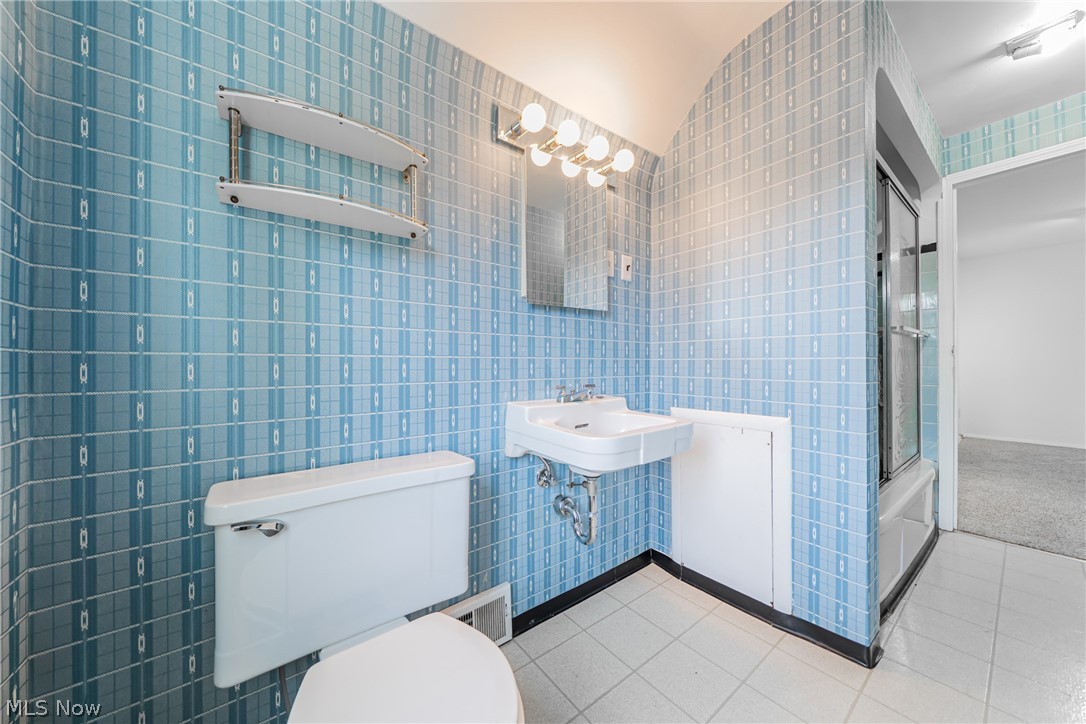 23614 Cedar Road Beachwood OH 44122