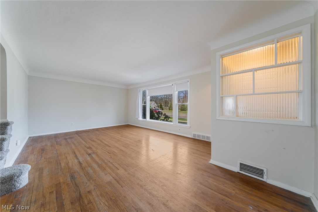 23614 Cedar Road Beachwood OH 44122