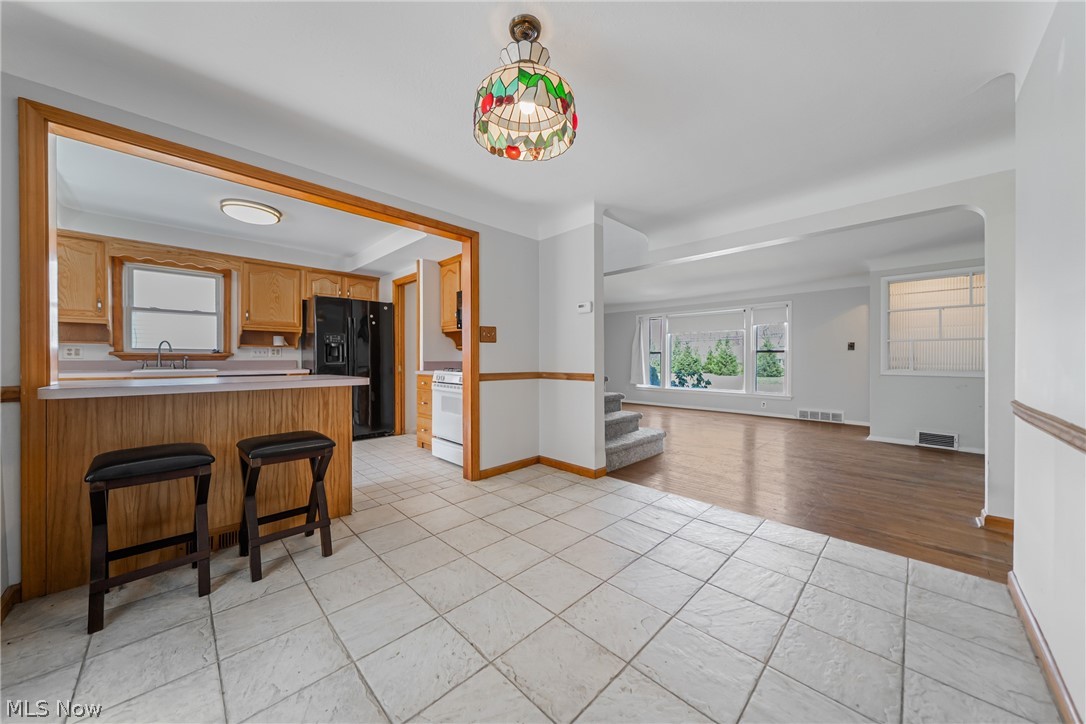 23614 Cedar Road Beachwood OH 44122