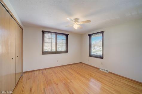 2065 Salem Westlake OH 44145