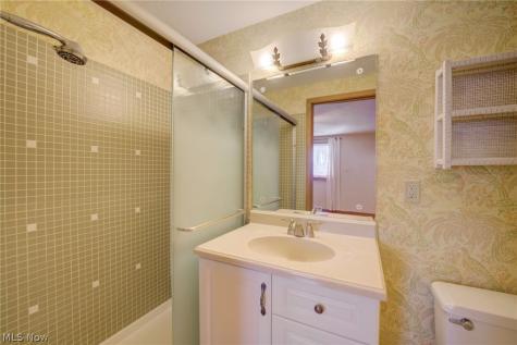 2065 Salem Westlake OH 44145