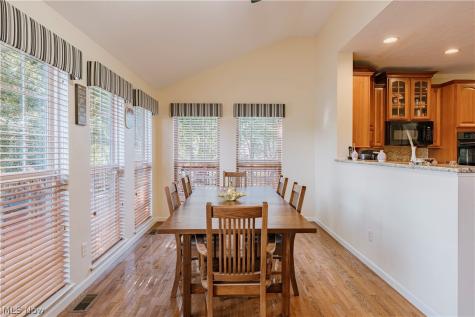 9185 Stonebriar Lane North Ridgeville OH 44039