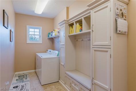 9185 Stonebriar Lane North Ridgeville OH 44039