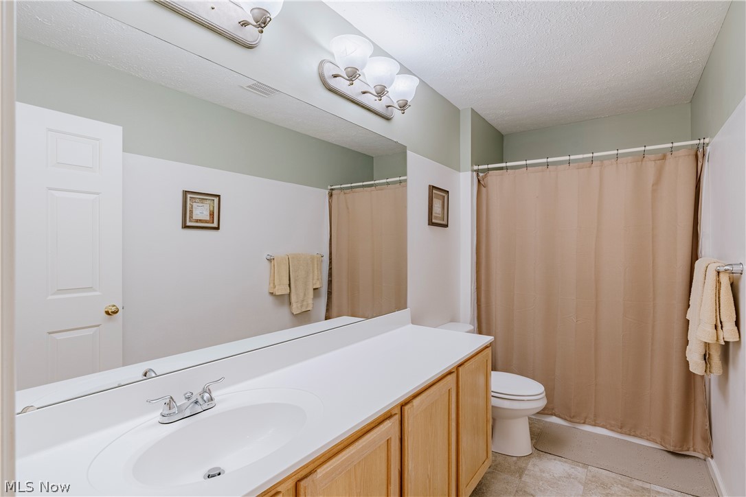 9185 Stonebriar Lane North Ridgeville OH 44039
