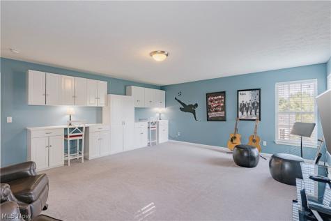 9185 Stonebriar Lane North Ridgeville OH 44039
