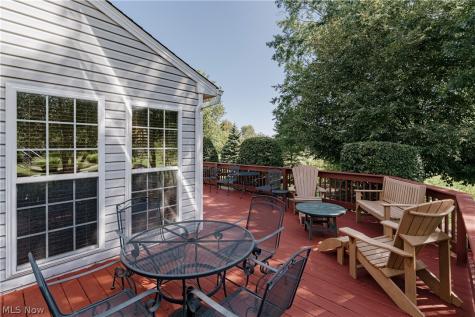 9185 Stonebriar Lane North Ridgeville OH 44039