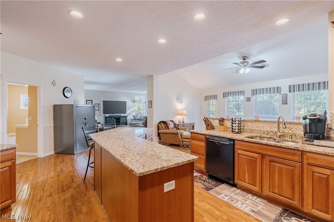 9185 Stonebriar Lane North Ridgeville OH 44039