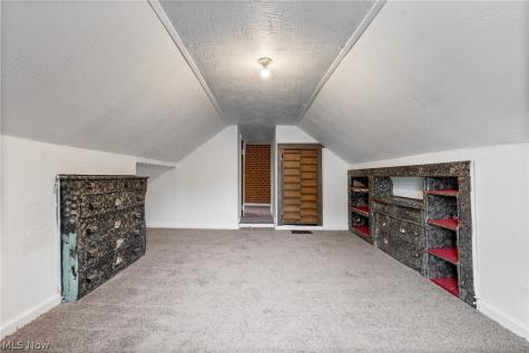 3213 Regent Avenue NE Canton OH 44705