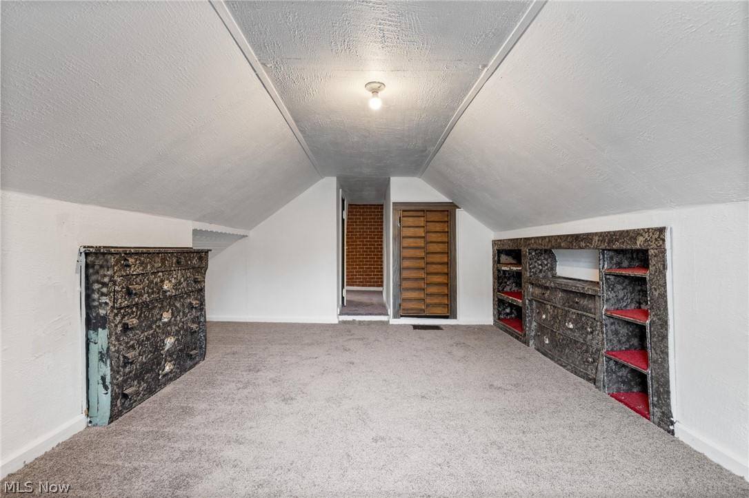 3213 Regent Avenue NE Canton OH 44705