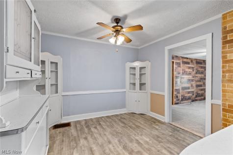 3213 Regent Avenue NE Canton OH 44705
