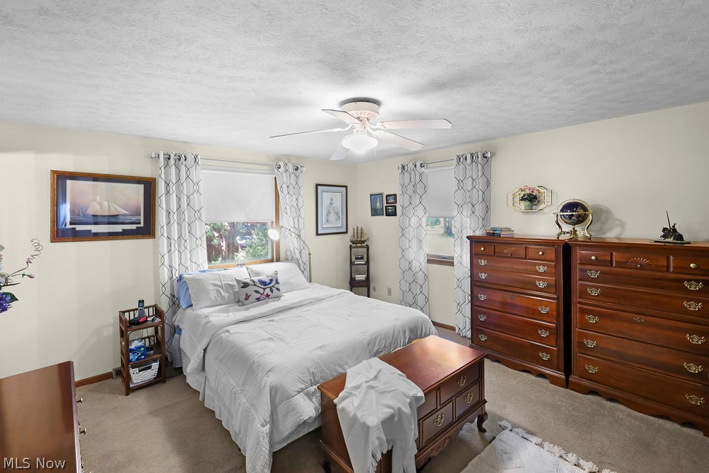 2438 Lyndon Drive Green OH 44685