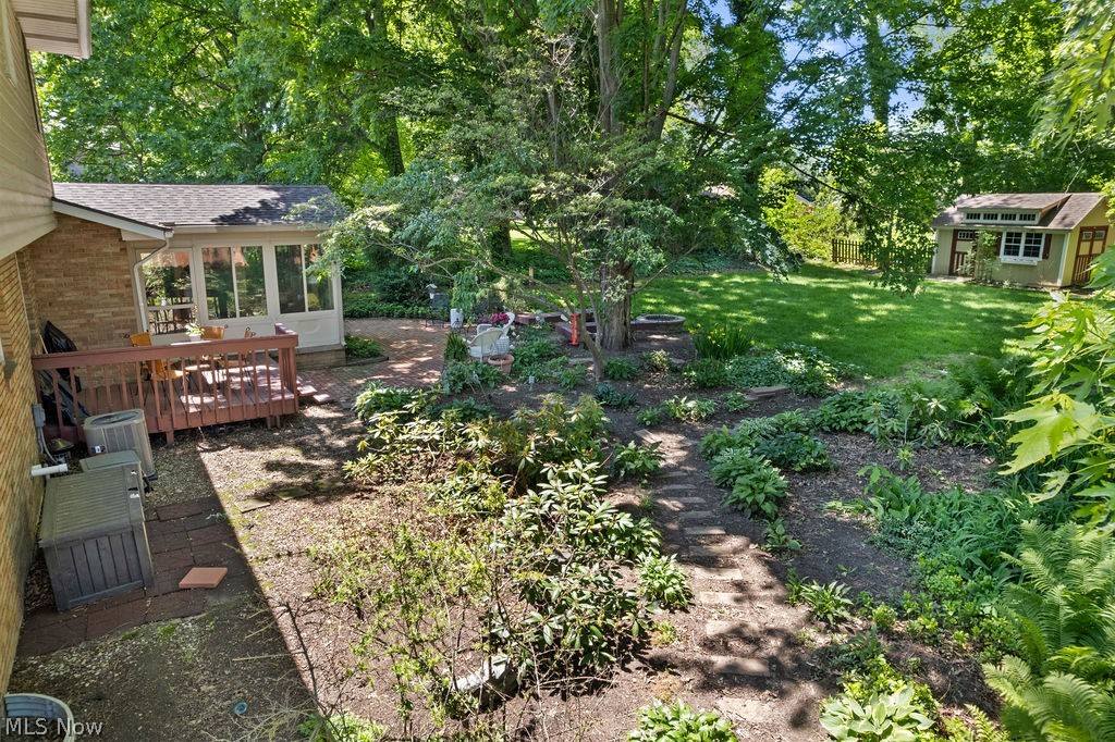 2438 Lyndon Drive Green OH 44685