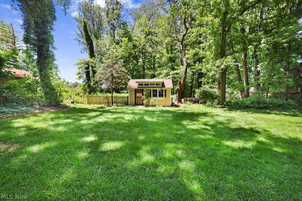 2438 Lyndon Drive Green OH 44685