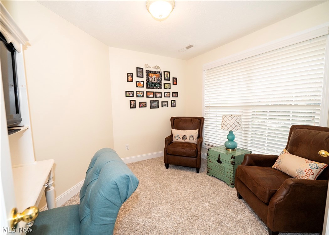 316 Brookpoint Street NW North Canton OH 44720