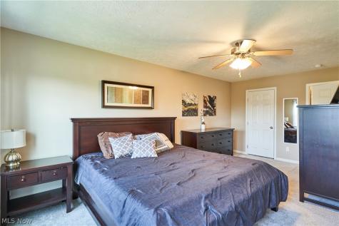 2867 Littleton Drive Norton OH 44203