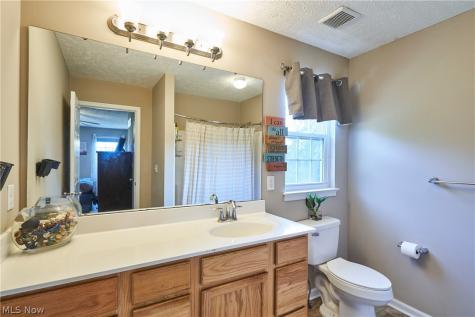 2867 Littleton Drive Norton OH 44203