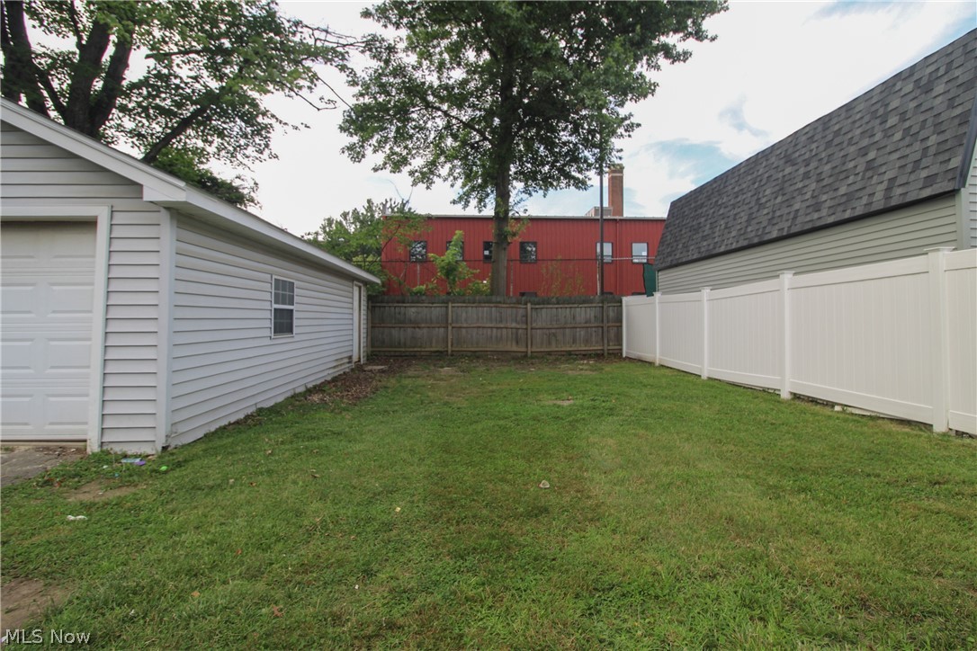 122 Maple Drive Boardman OH 44512