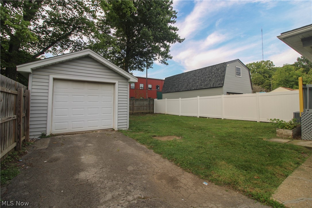 122 Maple Drive Boardman OH 44512