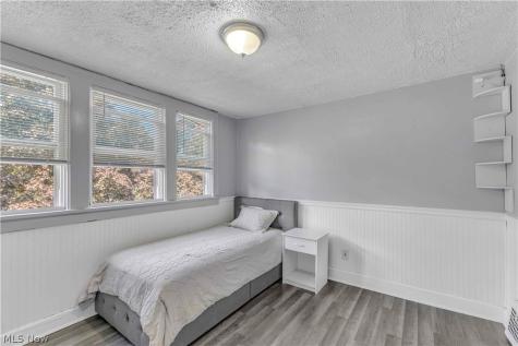 12401 Brighton Avenue Cleveland OH 44111