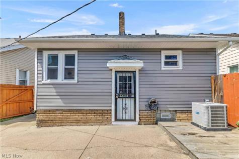 12401 Brighton Avenue Cleveland OH 44111