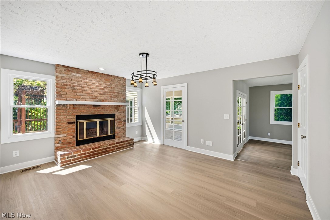 14367 Crown Point Parkway Strongsville OH 44136