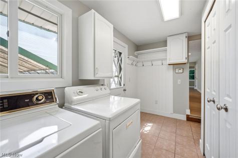 14367 Crown Point Parkway Strongsville OH 44136