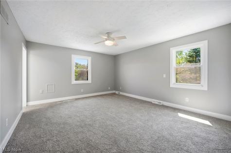 14367 Crown Point Parkway Strongsville OH 44136