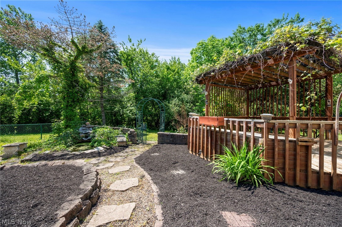 14367 Crown Point Parkway Strongsville OH 44136