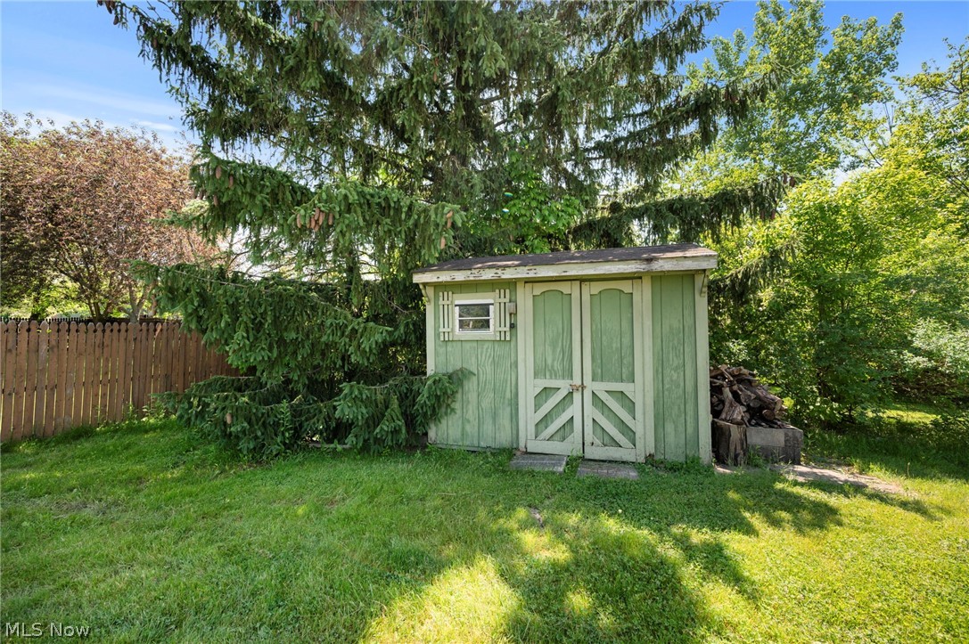 14367 Crown Point Parkway Strongsville OH 44136