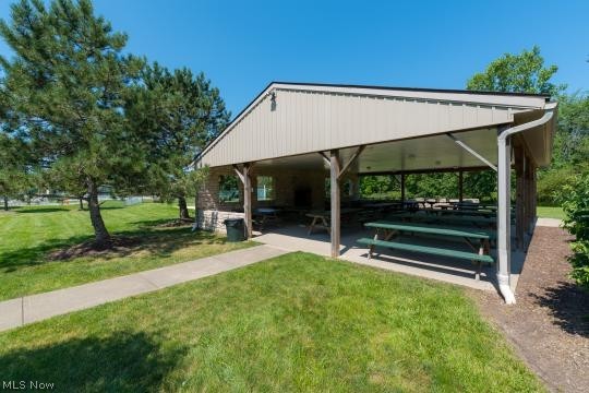 14367 Crown Point Parkway Strongsville OH 44136