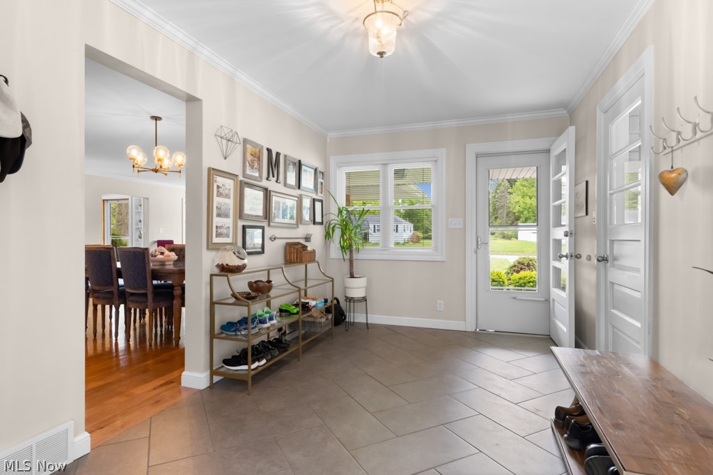1319 Glamorgan Street Alliance OH 44601
