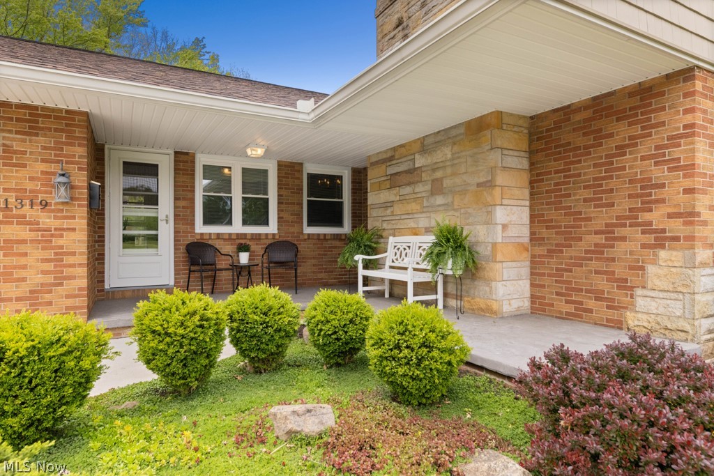 1319 Glamorgan Street Alliance OH 44601