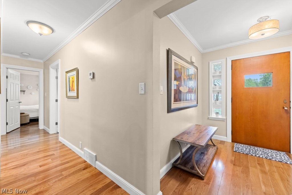1319 Glamorgan Street Alliance OH 44601