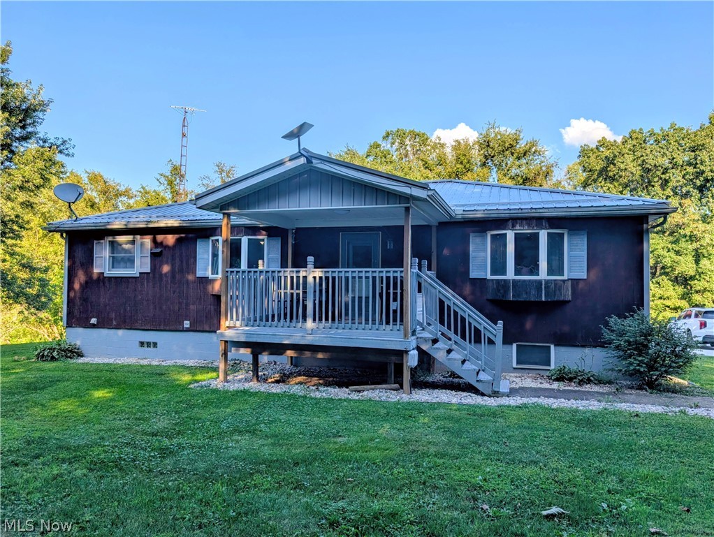 120 Glory Road NW Carrollton OH 44615