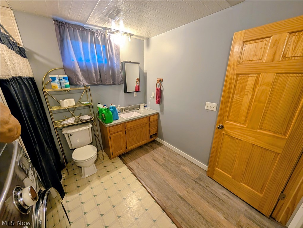 120 Glory Road NW Carrollton OH 44615