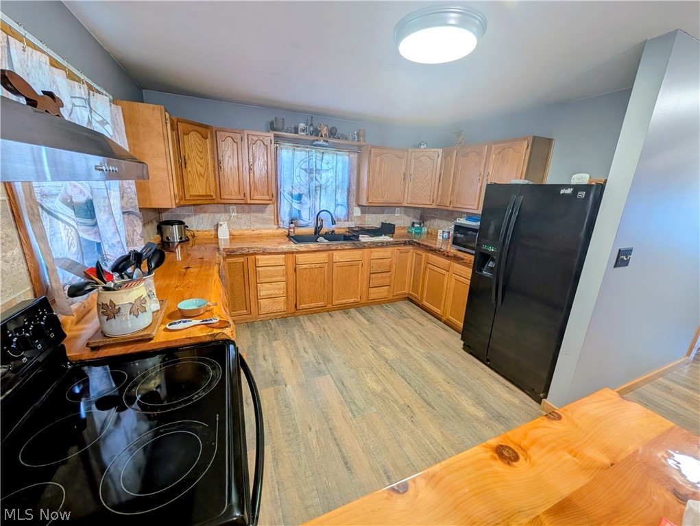 120 Glory Road NW Carrollton OH 44615