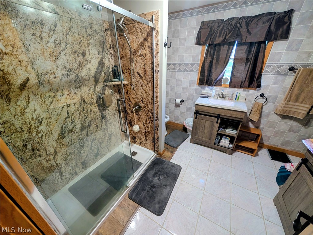 120 Glory Road NW Carrollton OH 44615