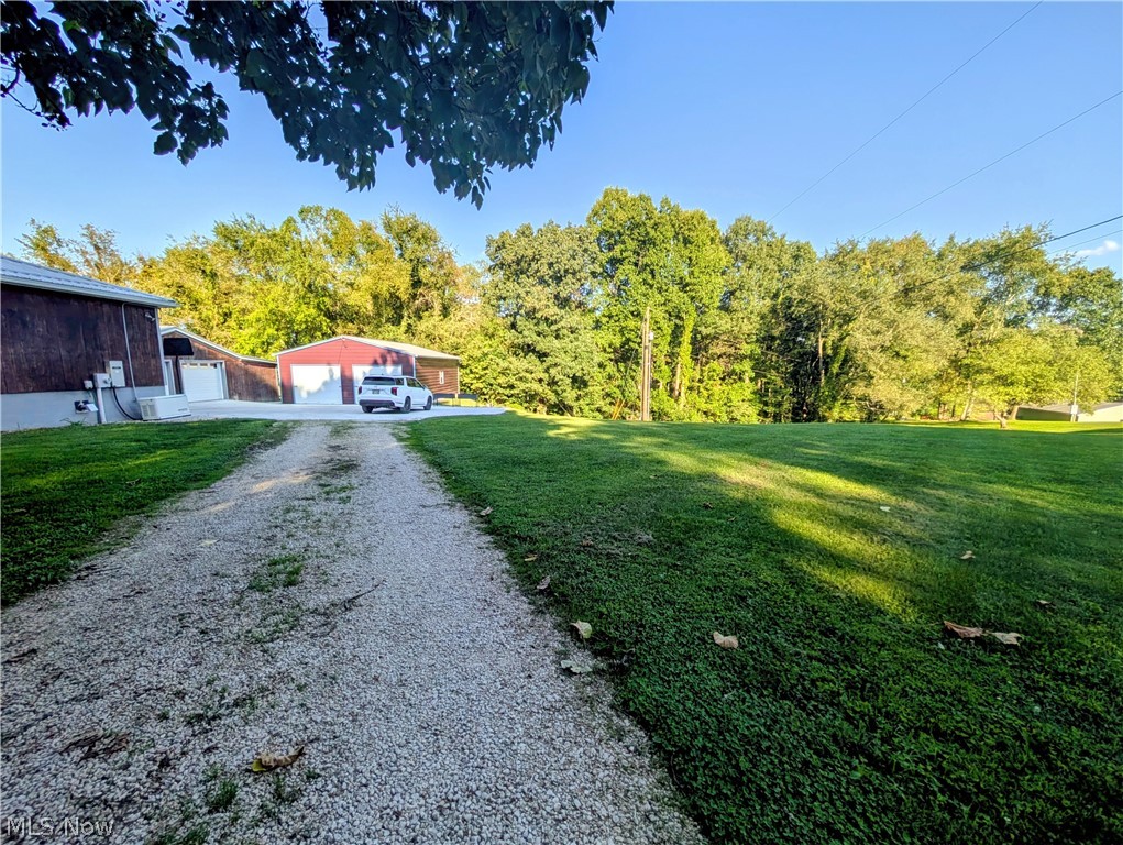120 Glory Road NW Carrollton OH 44615