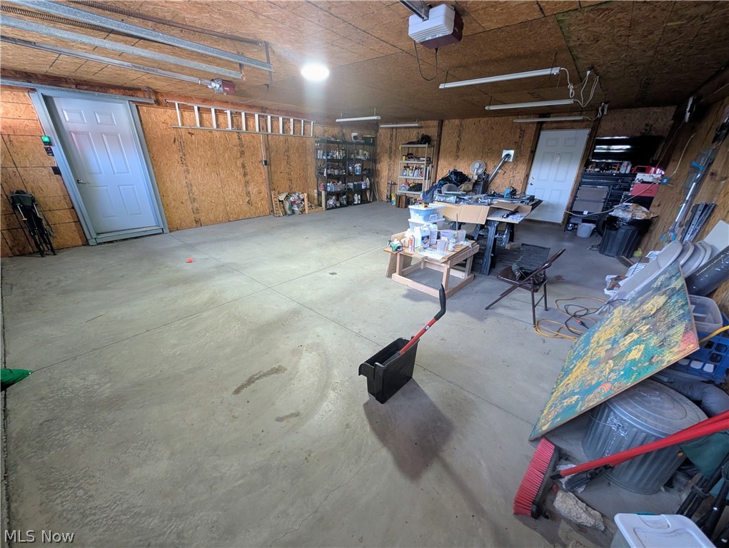 120 Glory Road NW Carrollton OH 44615
