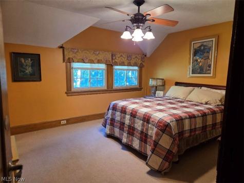 739 Cohasset Drive Youngstown OH 44511